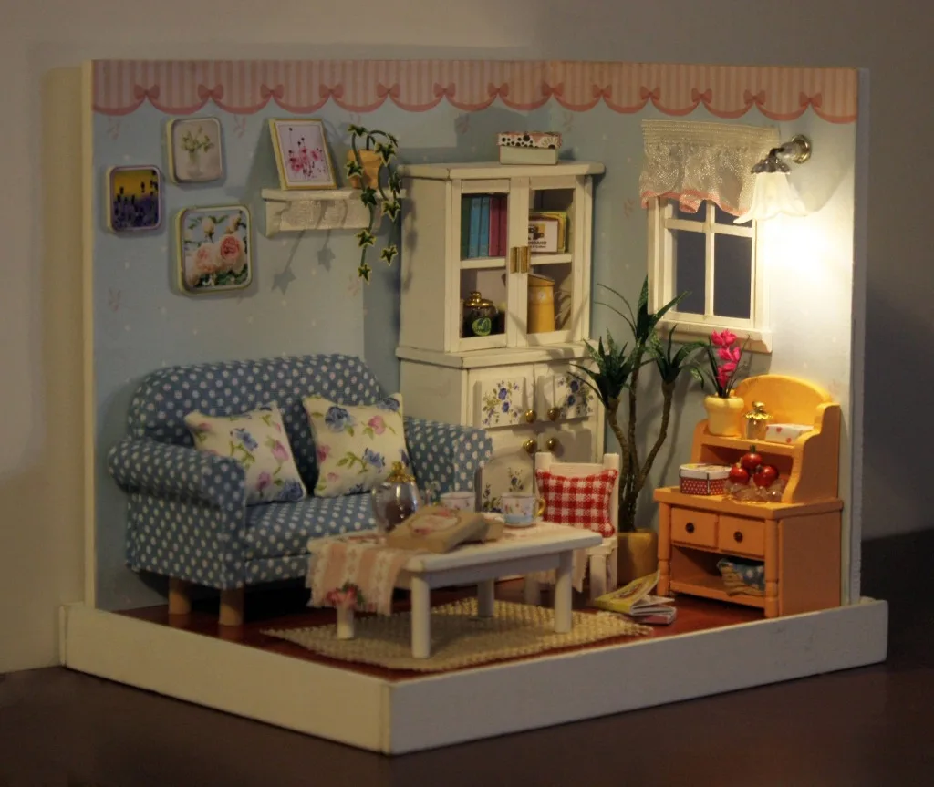 Набор счастливый момент сделай сам кукольный домик F005DollHouse деревянная