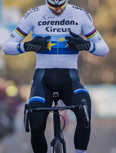 Сезон: весна лето 2019 CORENDON цирк PRO команда ЕС Чемпион мужская Велоспорт Джерси с