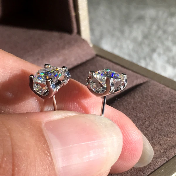 Женские серьги гвоздики с 4 когтями RongXing простые золотого/розового золота белым