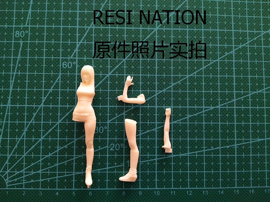 

1:35 Scale Die-casting Resin Assembly Model Motorcycle Girl Color Assembly Model Free Shipping
