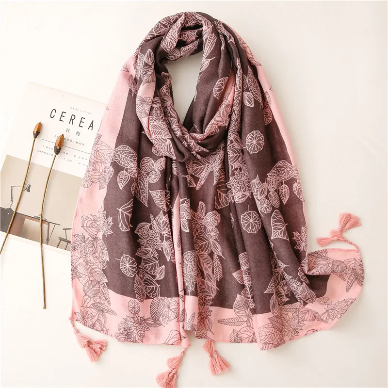 

2021 Fashion Women Cotton Scarf Lovely Leaf Floral Tassel Beach Hijab Shawls and Wraps Female Foulards Echarpe Designer 180*90Cm