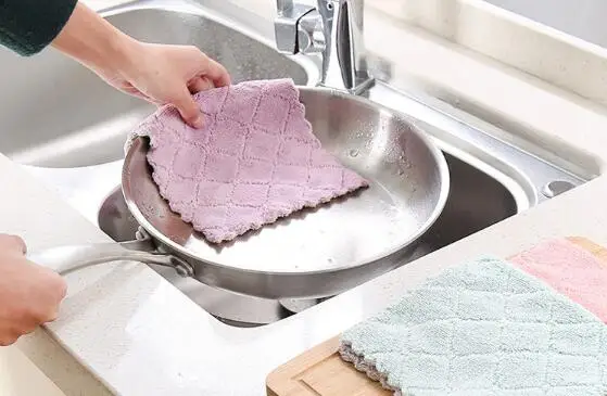 Впитывающая ткань из микрофибры тряпка для уборки кухни и дома не оставляет