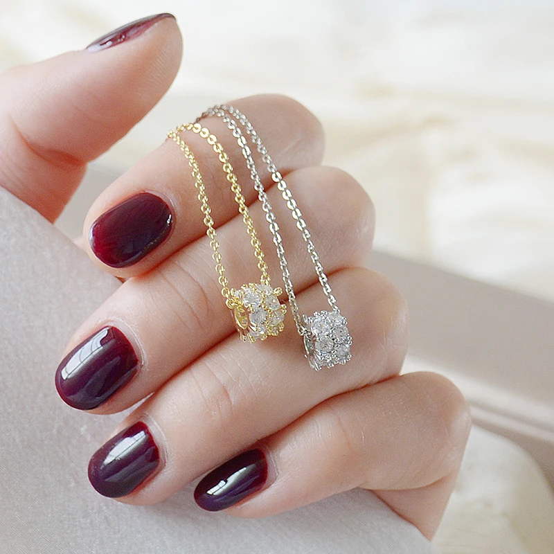 Женское ожерелье с подвеской элегантное чокер простым кристаллом и изящным