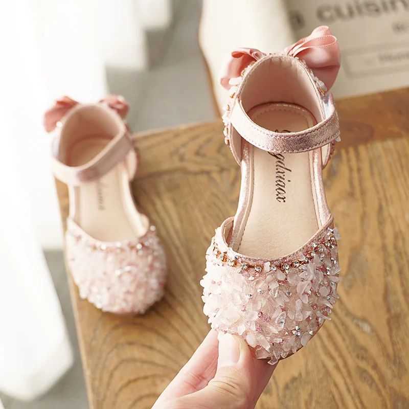 

Summer Girls Sandals Children Seach Sandals Rhinestone Bowknot Princess Party Shoes Comfortable Soft Bottom Kids Flat Shoes