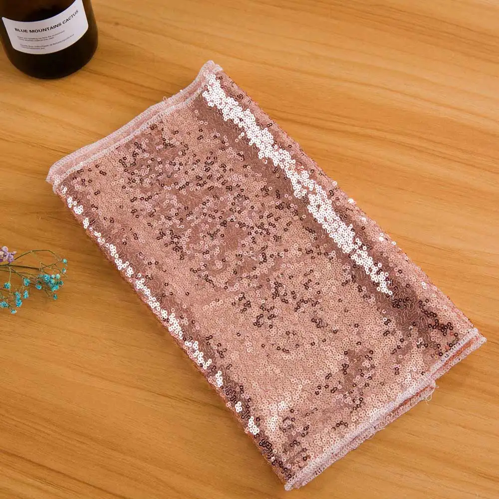 Столовый стол с золотыми розовыми и серебряными блестками вечерние скатерти для