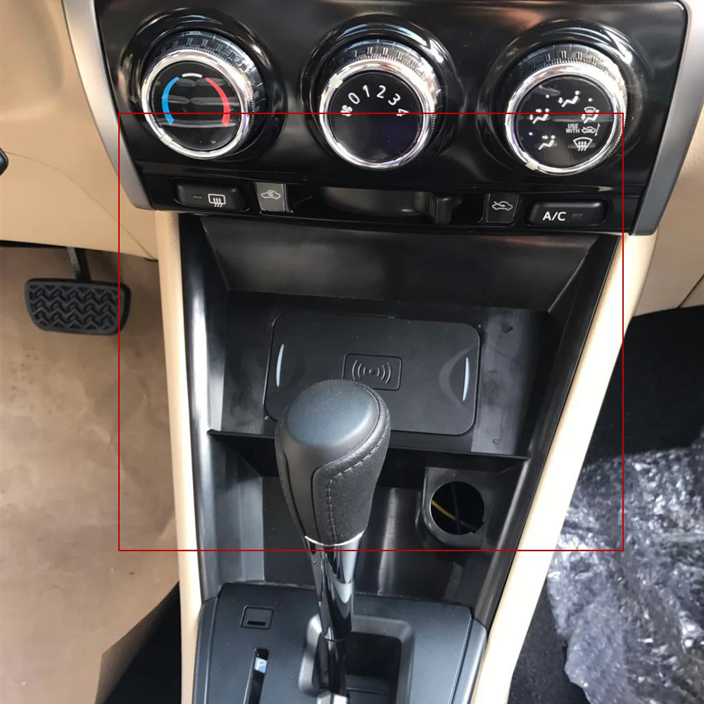10W QI Car wireless Charger For Toyota Yaris L/Yaris/Vios/2015-2018 Fast Charging Case Plate Central Console Storage Box |