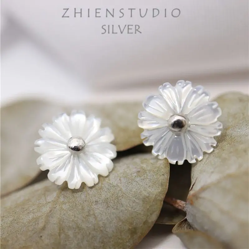 Посеребренные серьги из стерлингового серебра белая мама Хризантема с