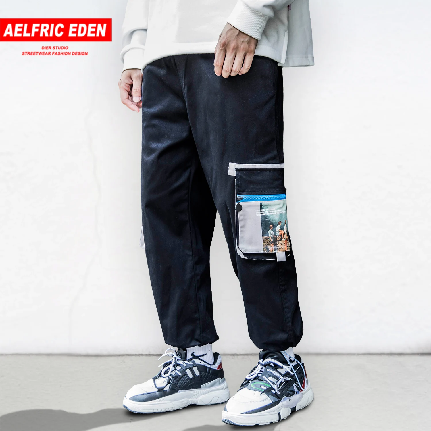 Aelfric Eden лоскутные брюки карго с несколькими карманами и принтом для мужчин 2019