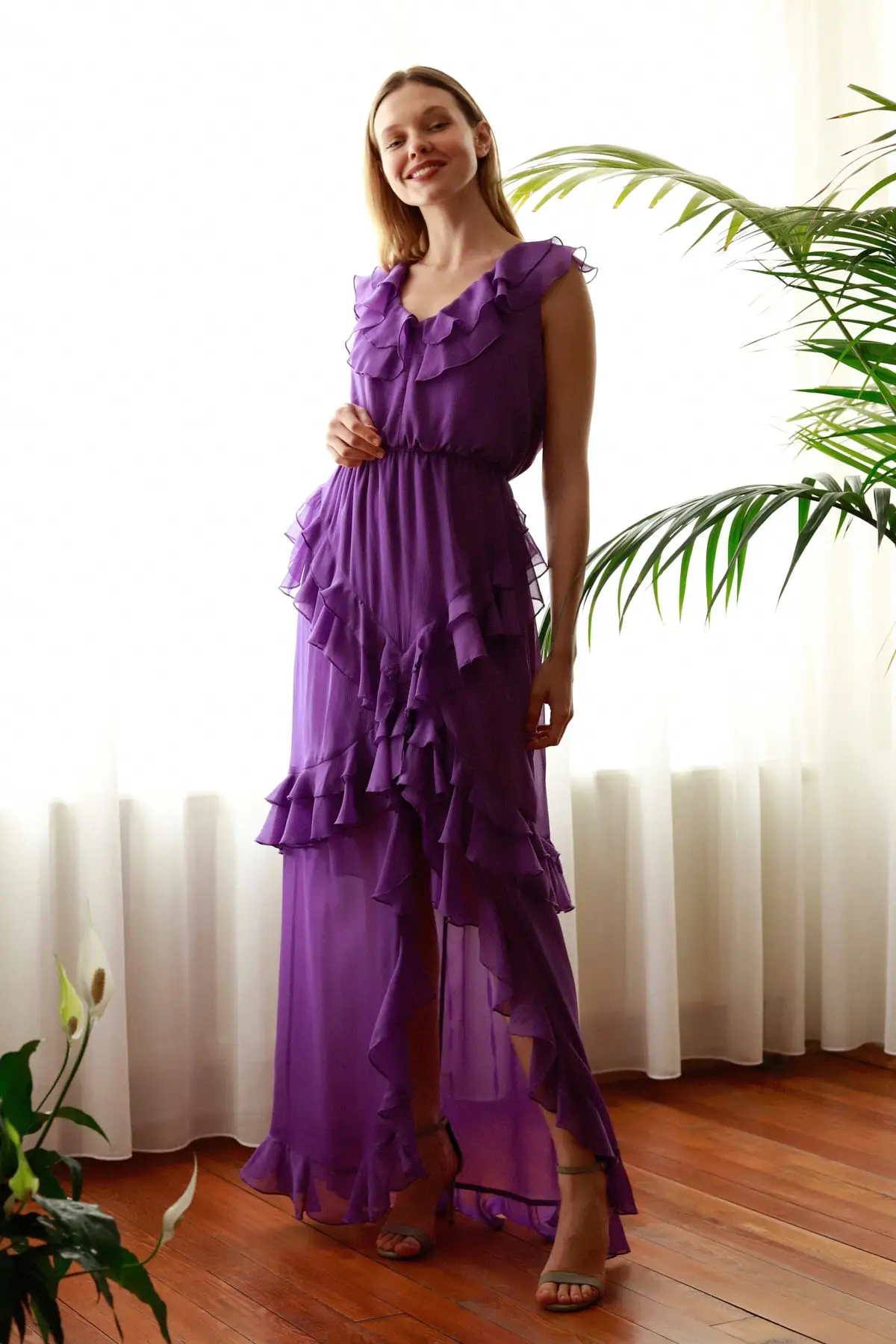 

Trendyol Flounces Evening & Prom Gown TPRSS20AE0277