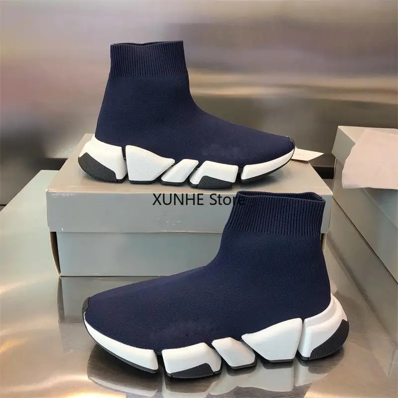 

2021High QualityWomen Socks Boots Flat Platform Solid Ankle Couple Shoes Round Toe Stretch Fabric Ladies Luxury Design Shoes Men