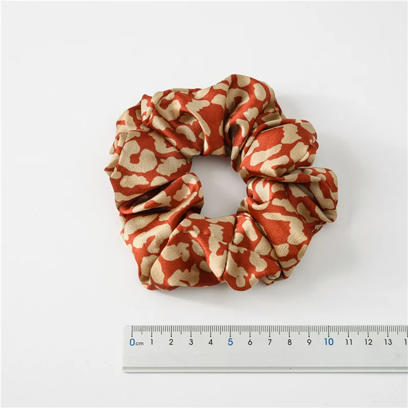 

New Fabric Leopard Scrunchies Large Intestine Hair Ring Chiffon Printing Elastic Rubber Band Hair Ring Rope Tie For Ladies