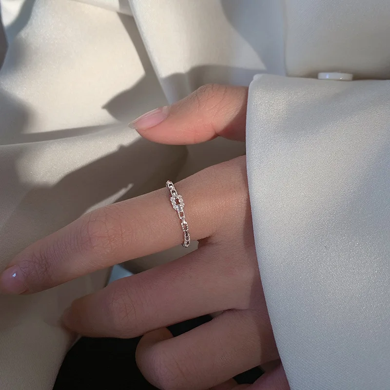 

Women Jewelry Metal Ring Popular Design Hot Selling One Row Delicate Design High Quality AAA Zircon Ring For Women Party Gifts