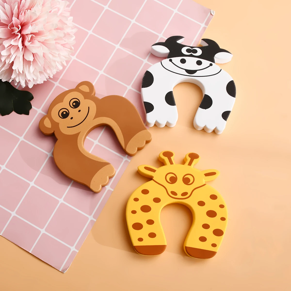 

Заглушка для двери с карточкой безопасности, защита для новорожденных, с мультяшными животными, защита для углов замка, защита для детей