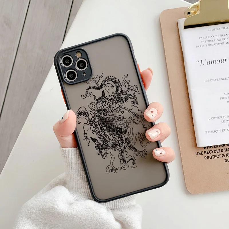 Dragon Phone Case For iPhone X XR XS 11 12 13 pro max Mini 6 Plus SE 2020 7 8 Plus Fashion Animal Hard PC Back Cover Funda Shell
