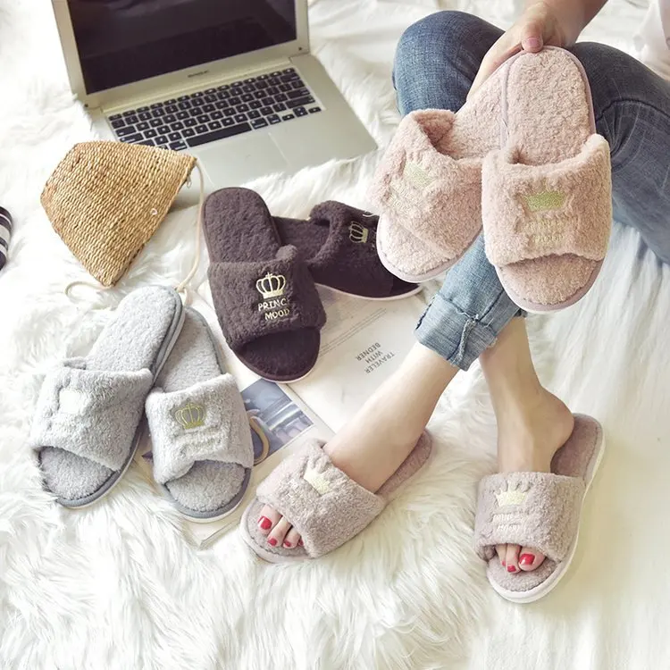 Мэгги Walker Весна плюшевые тапочки с вышивкой домашние Сезон Зима Новые женские