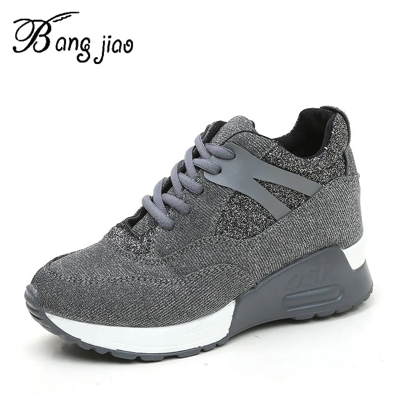 Женские расшитые блестками кроссовки блестящие женские модные на шнуровке