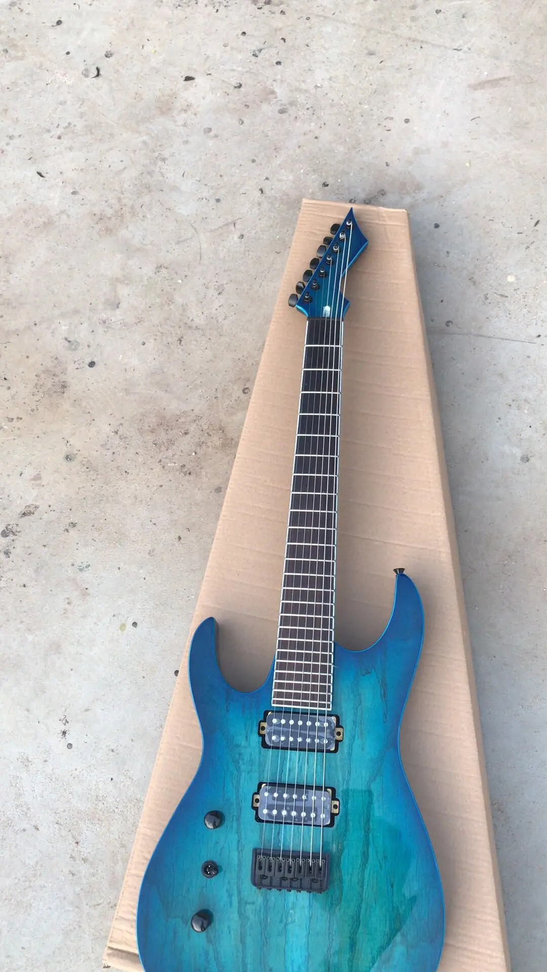 Новое поступление электрическая гитара с 7 струнами для левой руки высокое