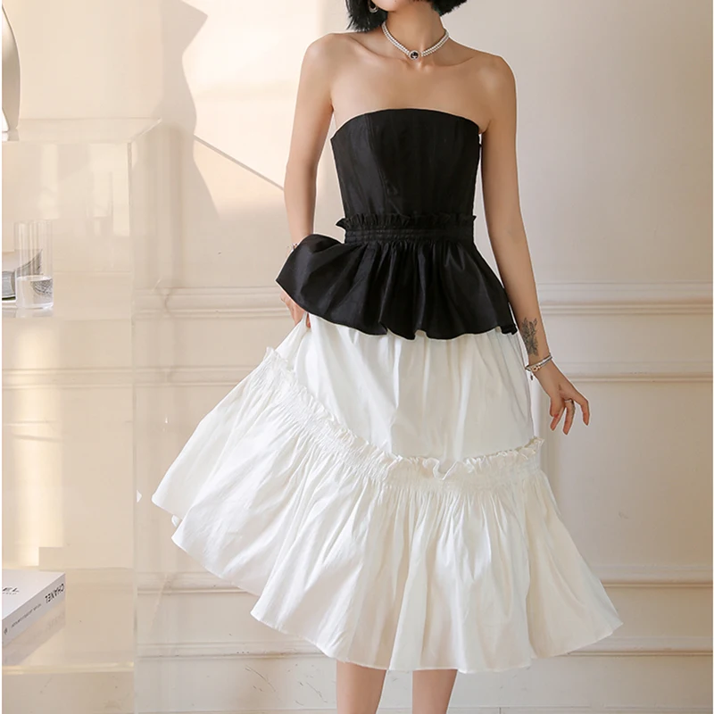 Женское платье средней длины в стиле пэчворк без бретелек TWOTWINSTYLE Белое