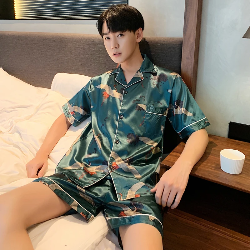 

Men Comfortable Soft Pyjamas Set Oversize 90kg Short Sleeve Summer Silk Boy Pajama Set Leisure Sleepwear Suit Casual Home Wear