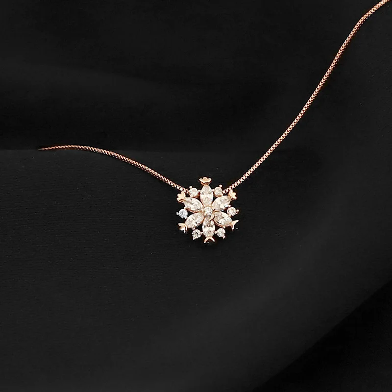 

Snowflake Necklace for Women Clavicle Chain Ins Simple All-Match Niche Design Rose Girlfriends Couples Girls