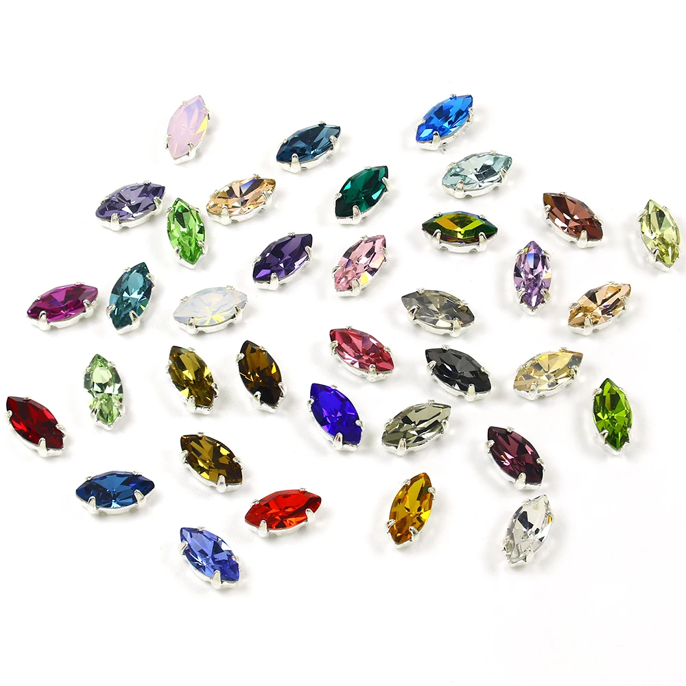 Красочные лошадиный глаз с серебряной оправе в виде когтя головастой формы из