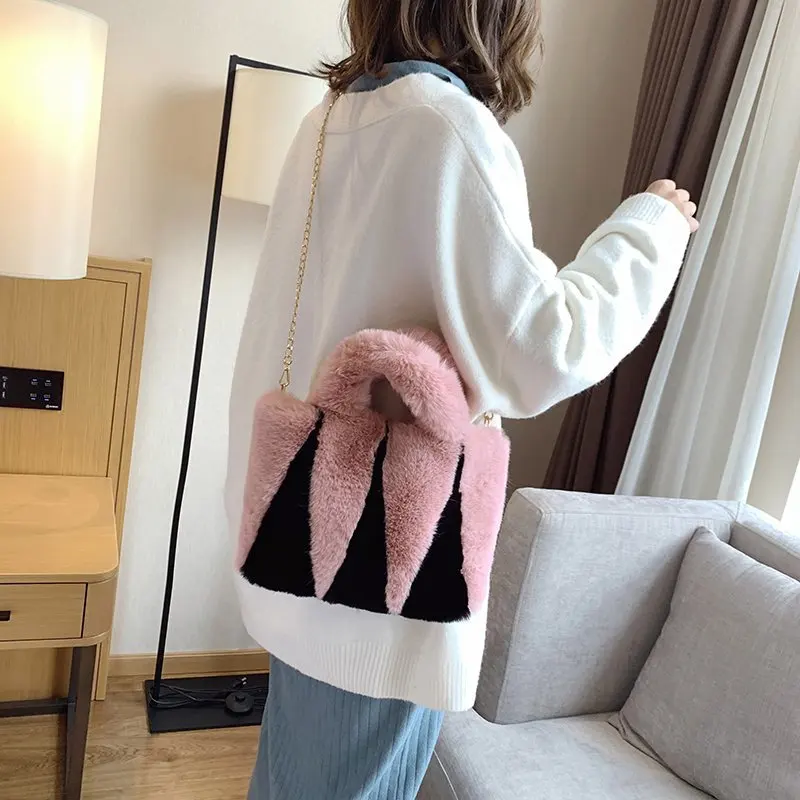 Плюшевая Сумка-тоут контрастных цветов женская сумка на цепочке сумки для женщин