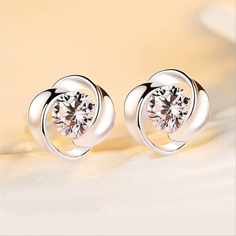 Женские серьги гвоздики со счастливым клевером из серебра 925