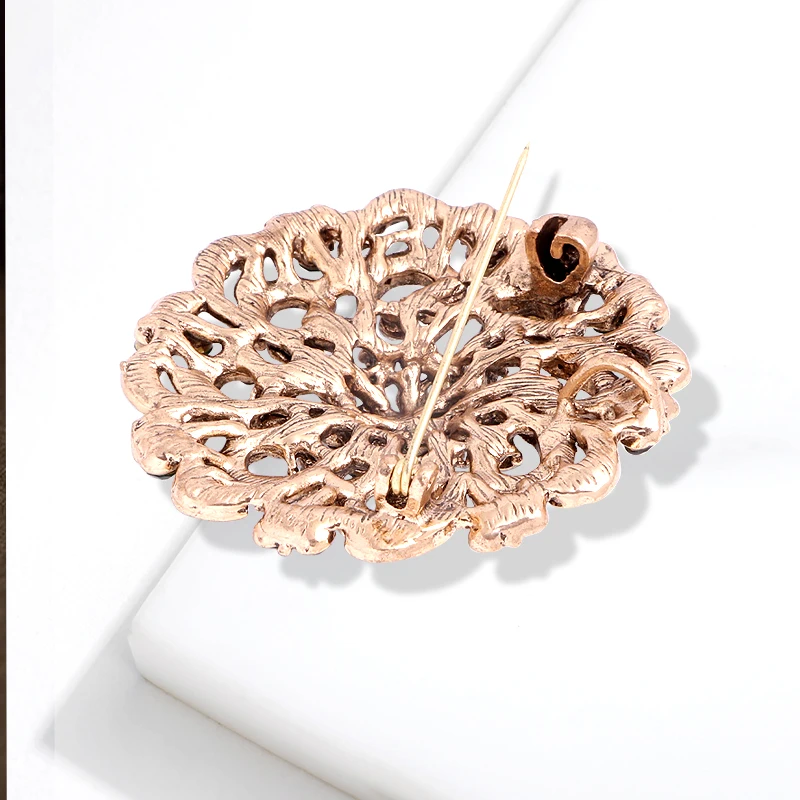 

Wuli&baby Green Rhinestone Round Flower Brooches Women Men Vintage Office Casual Brooch Pins Gifts