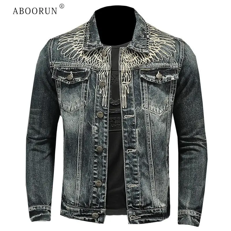 

Мужская джинсовая куртка с вышивкой крыльев, передним карманом