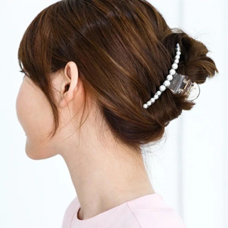 

New Hot Sale Pearls Catch Clip Women Simple Elegant Temperament Large Back Head Hairpin Tray Hair Top Clip Hair Accessories