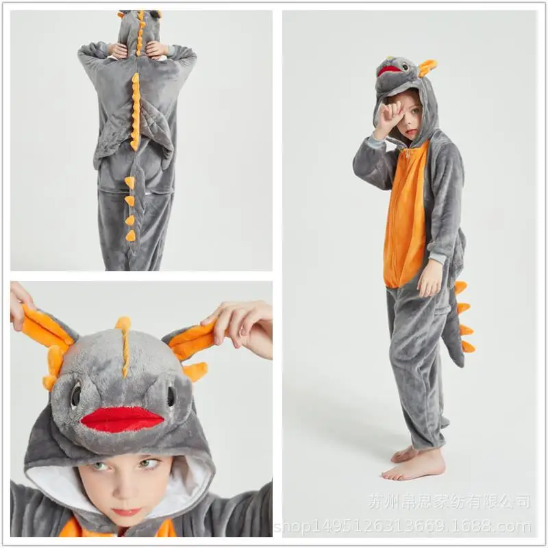 Серая футболка с изображением героев мультфильма Как приручить дракона