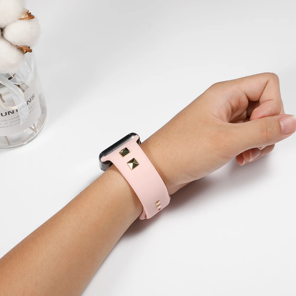 Ремешок силиконовый для apple watch 4 band 44 мм браслет iwatch 42 40 correa 38 с двумя заклепками в