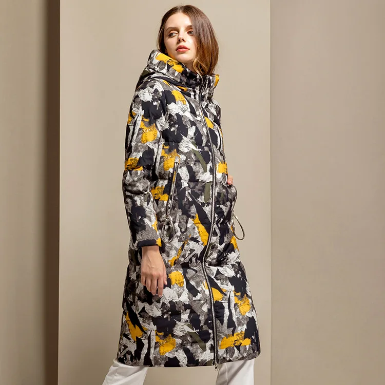 Зимняя женская теплая пуховая куртка новинка 2019 повседневный пуховик с