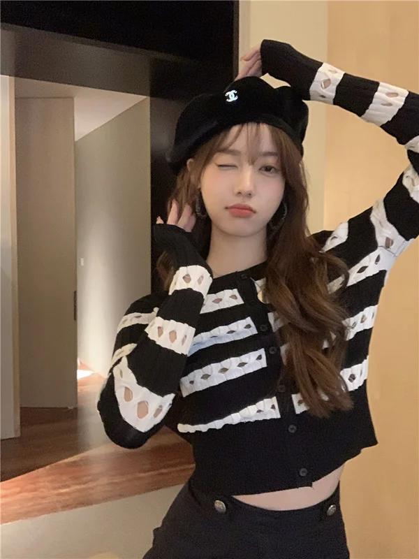 Полосатый свитер Солнцезащитная рубашка |