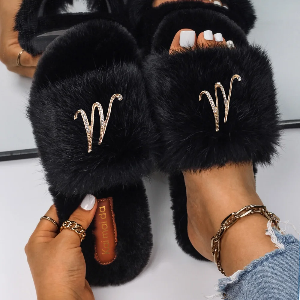 Fluffy Indoor Slippers Platform Slides Metal Letter M Faux Fur Flip Flops Flat Sandals Luxury Fall Slippers Designer Women Shoes