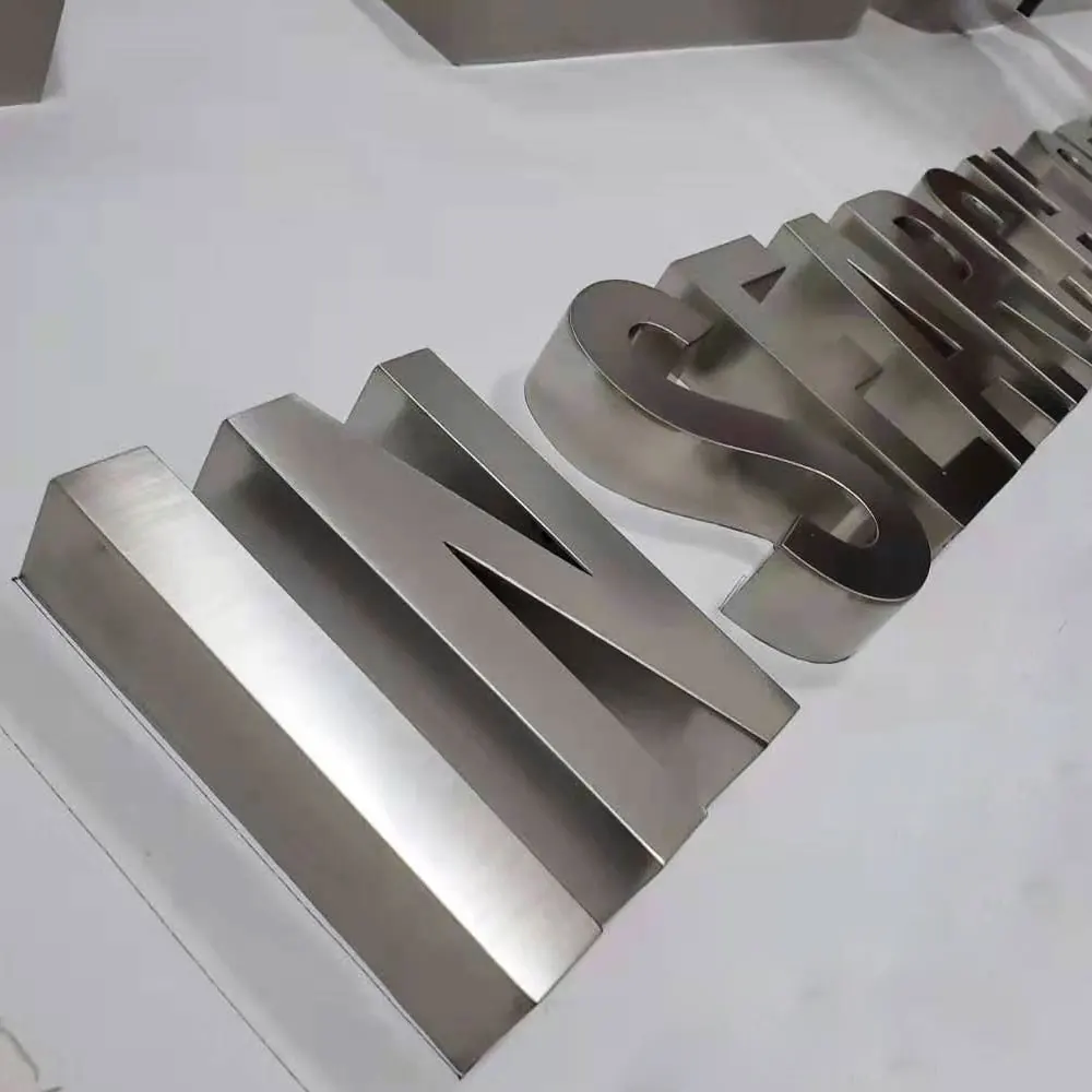 Индивидуальные размеры щеткой из нержавеющей стали и алюминия 3D буквенные вывески