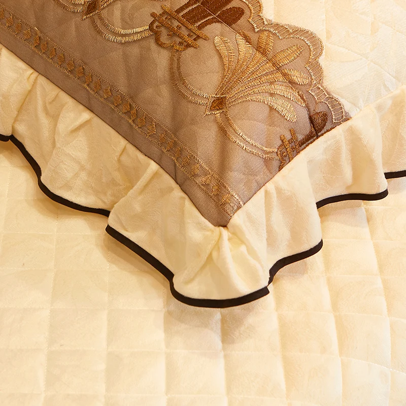 

Luxury Crystal Velvet Fleece Super Soft Quilting Lace removable Bedskirt Pillowcases 1/3pcs Bedclothes Mattress cover Bedspread
