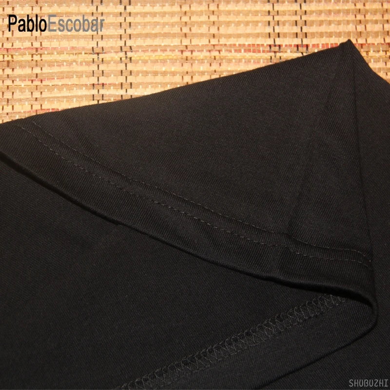 Рубашка дизайнерская мужская с коротким рукавом печатная машина круглым вырезом