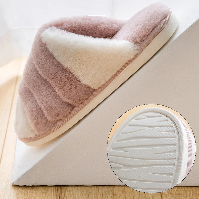 Тапки женские меховые в стиле унисекс модные домашние тапочки форме сердца