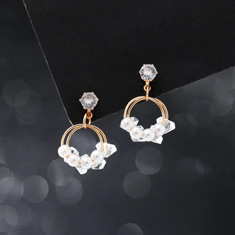

Dongdaemun net red earrings women wild pearl earrings new Korean temperament earrings simple earrings