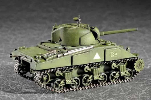 Модель американского танка среднего размера M4 времен Второй мировой войны 1: 72