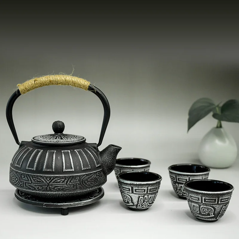 

Household cast iron beam small teapot set enamel kettle filter screen Japanese iron teapot creative tea set