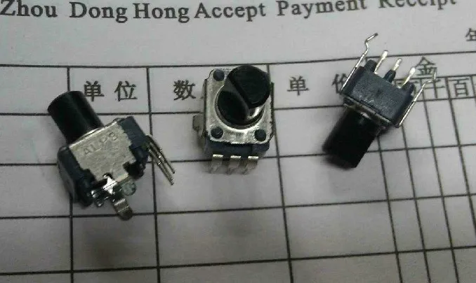 2PCS 09 type potentiometer single B10K shaft length 8MM half side | Switches