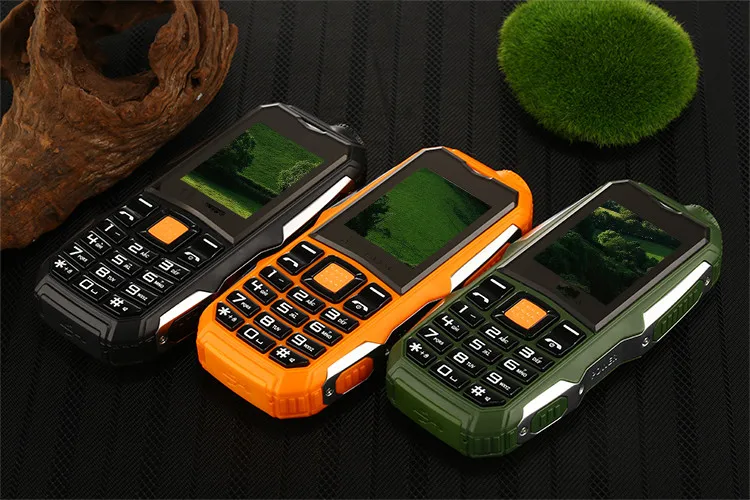 Мобильный мини телефон F88 L99 прочный две SIM карты FM MP3 MP4 русская клавиатура большая