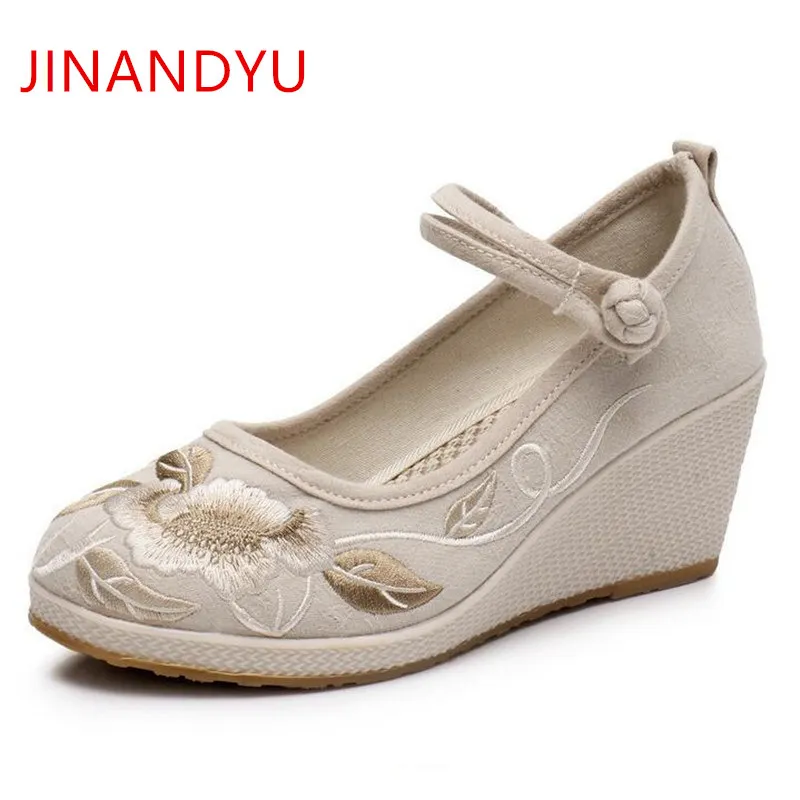 Женские кроссовки на танкетке с вышивкой повседневная обувь в китайском стиле