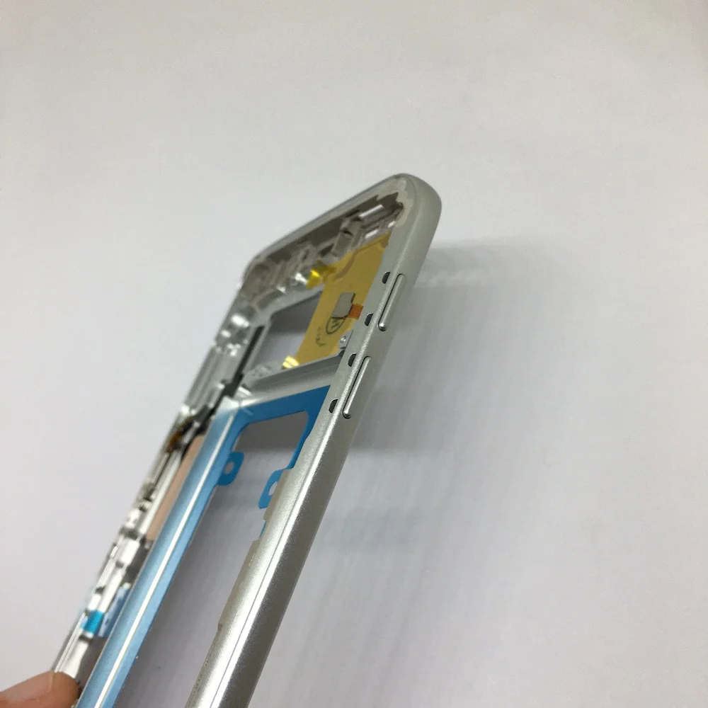 

White central case for Samsung Galaxy S7 G930F middle frame housing