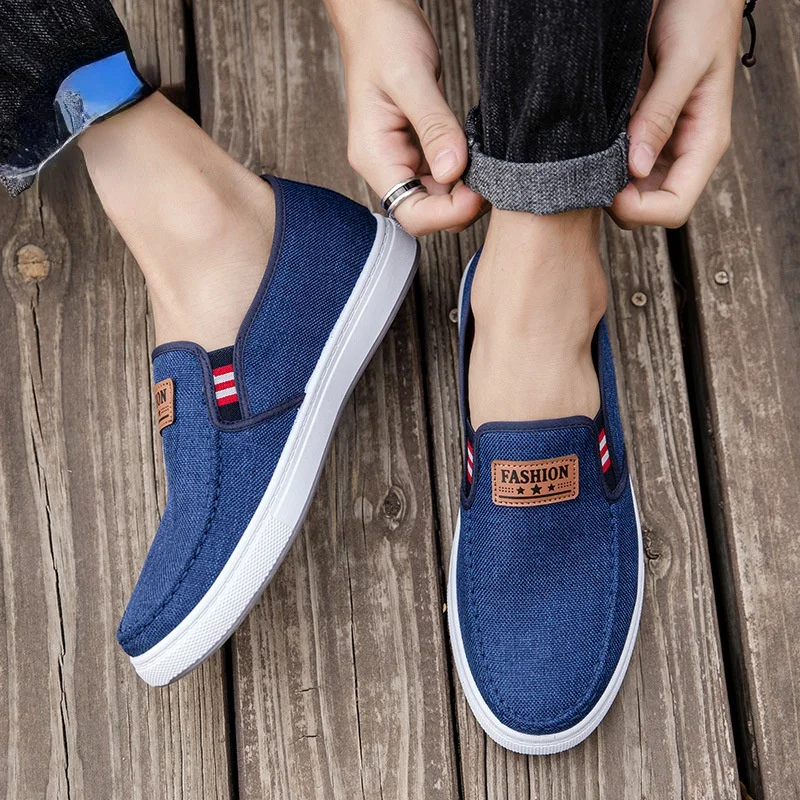 

2022 New casual flat-bottomed shoes, fashion trend, low-top, summer Korean version of one-legged lazy shoes