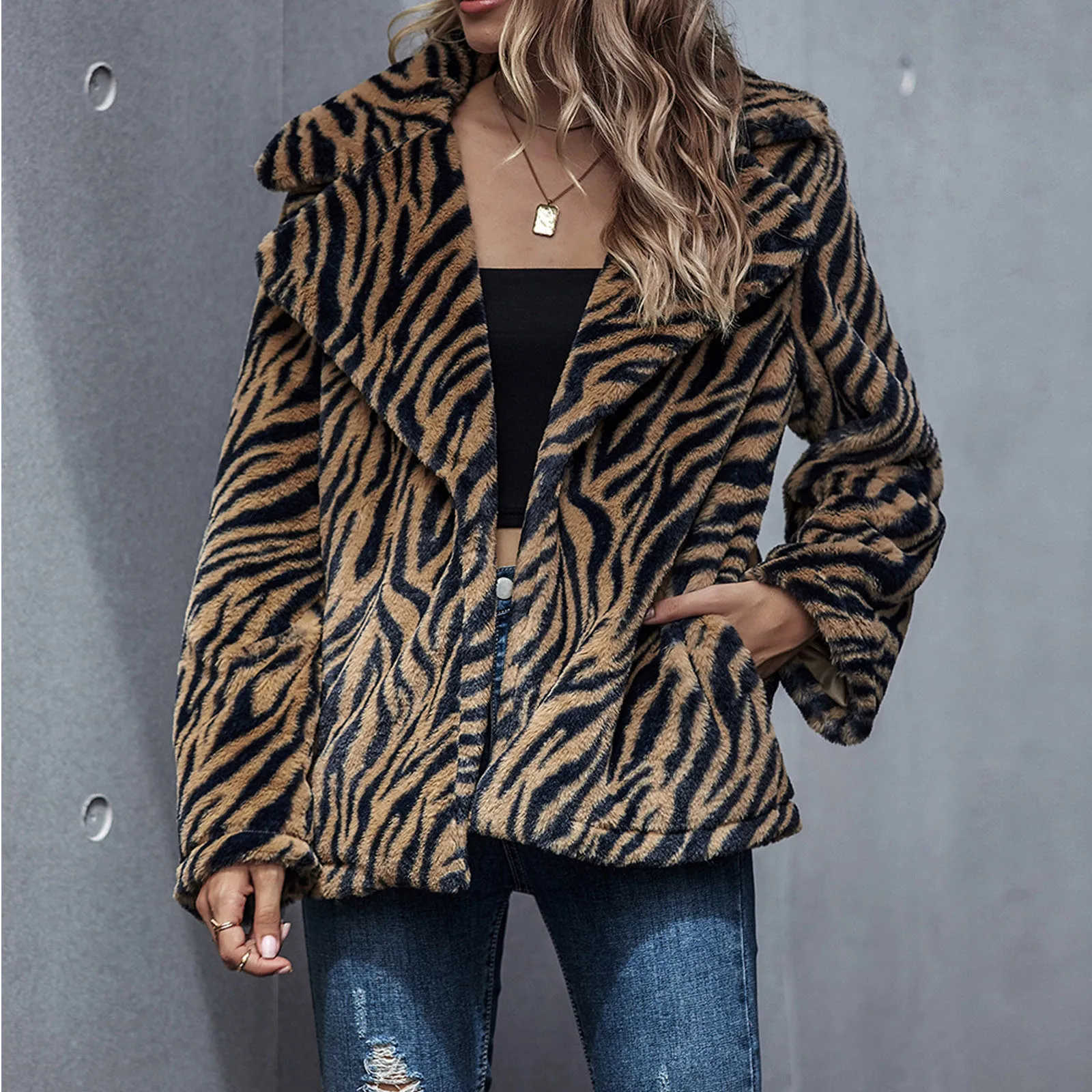 

2020 Autumn And Winter Women Pattern Thick Coat Long Sleeve Winter Warm Jacket Cardigan Overcoat Jacke Wool Coats Casual Female