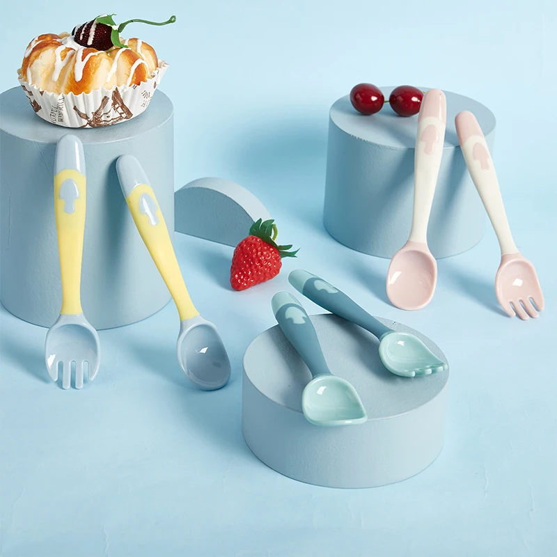 

Silicone Spoon for Baby Utensils Set Auxiliary Food Toddler Learn To Eat Training Bendable Soft Fork Infant Children Tableware