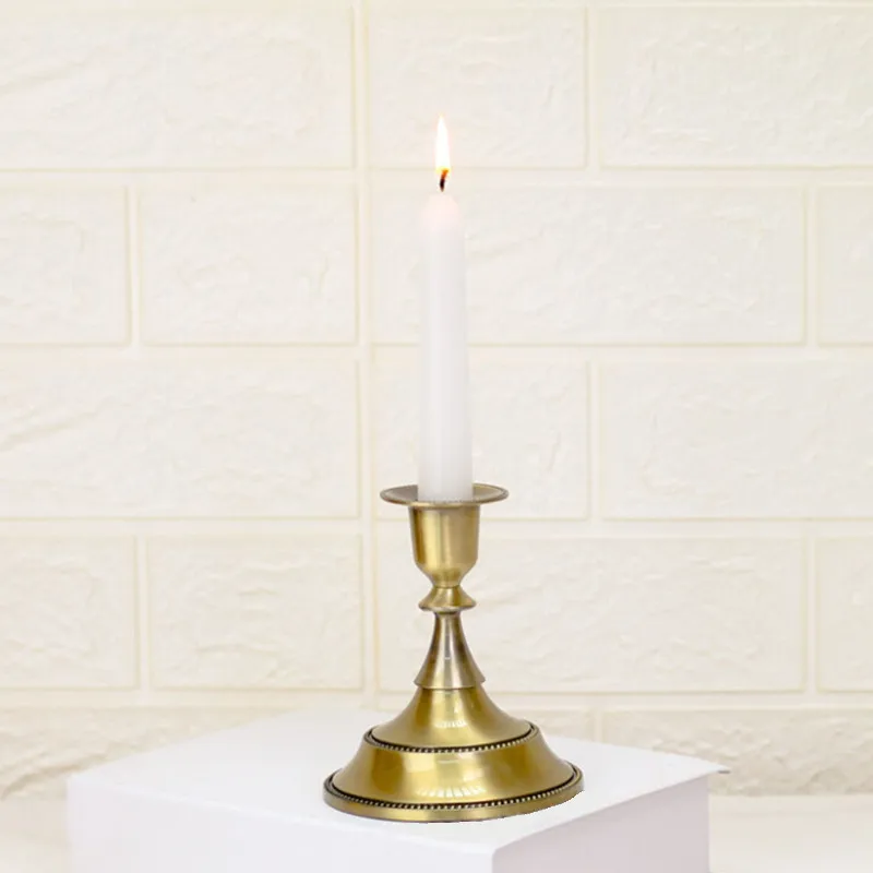 Бронзовый металлический подсвечник в винтажном стиле простой из сплава